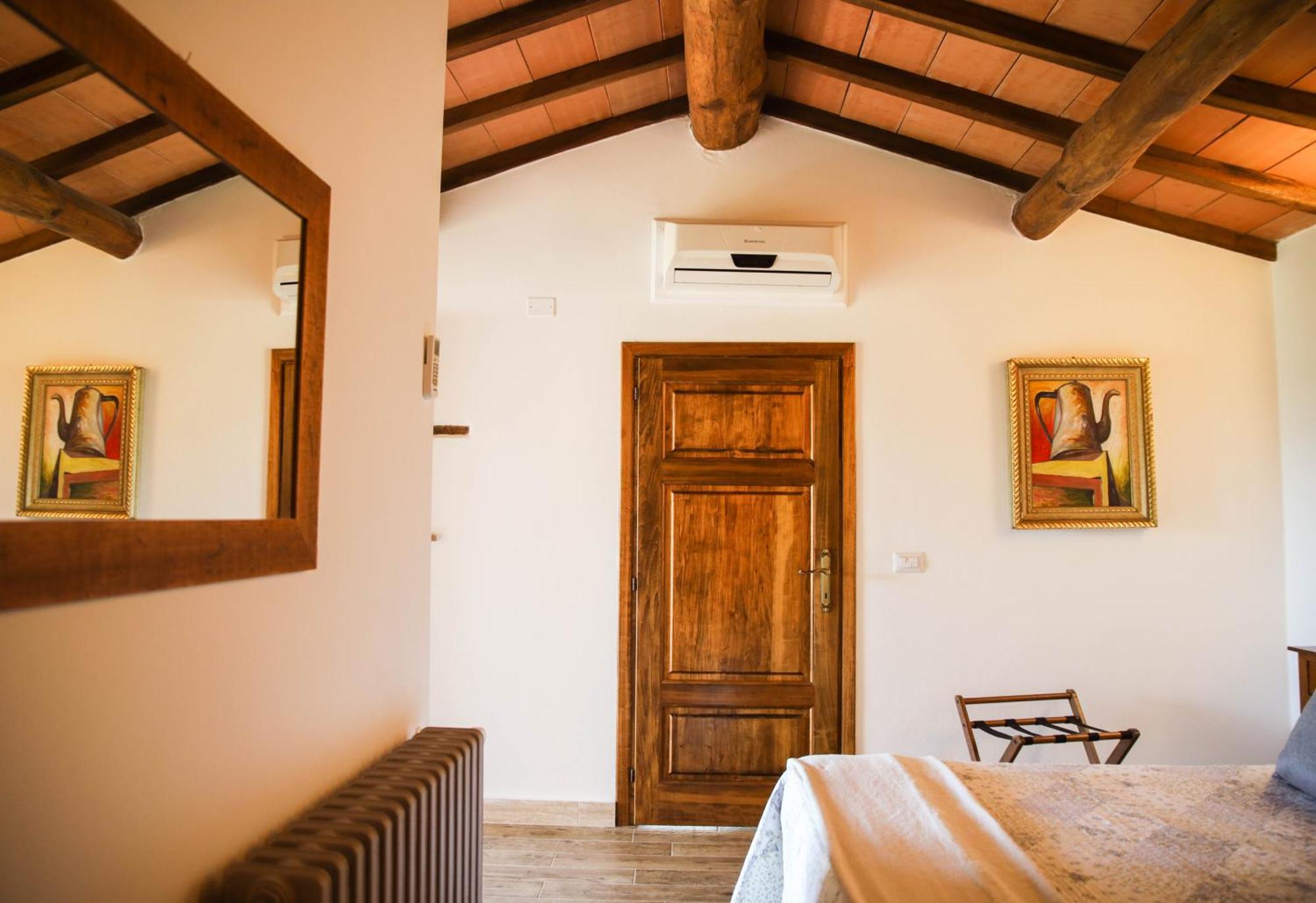 Pensjonat Country House Poggio Aione Catabbio Zewnętrze zdjęcie