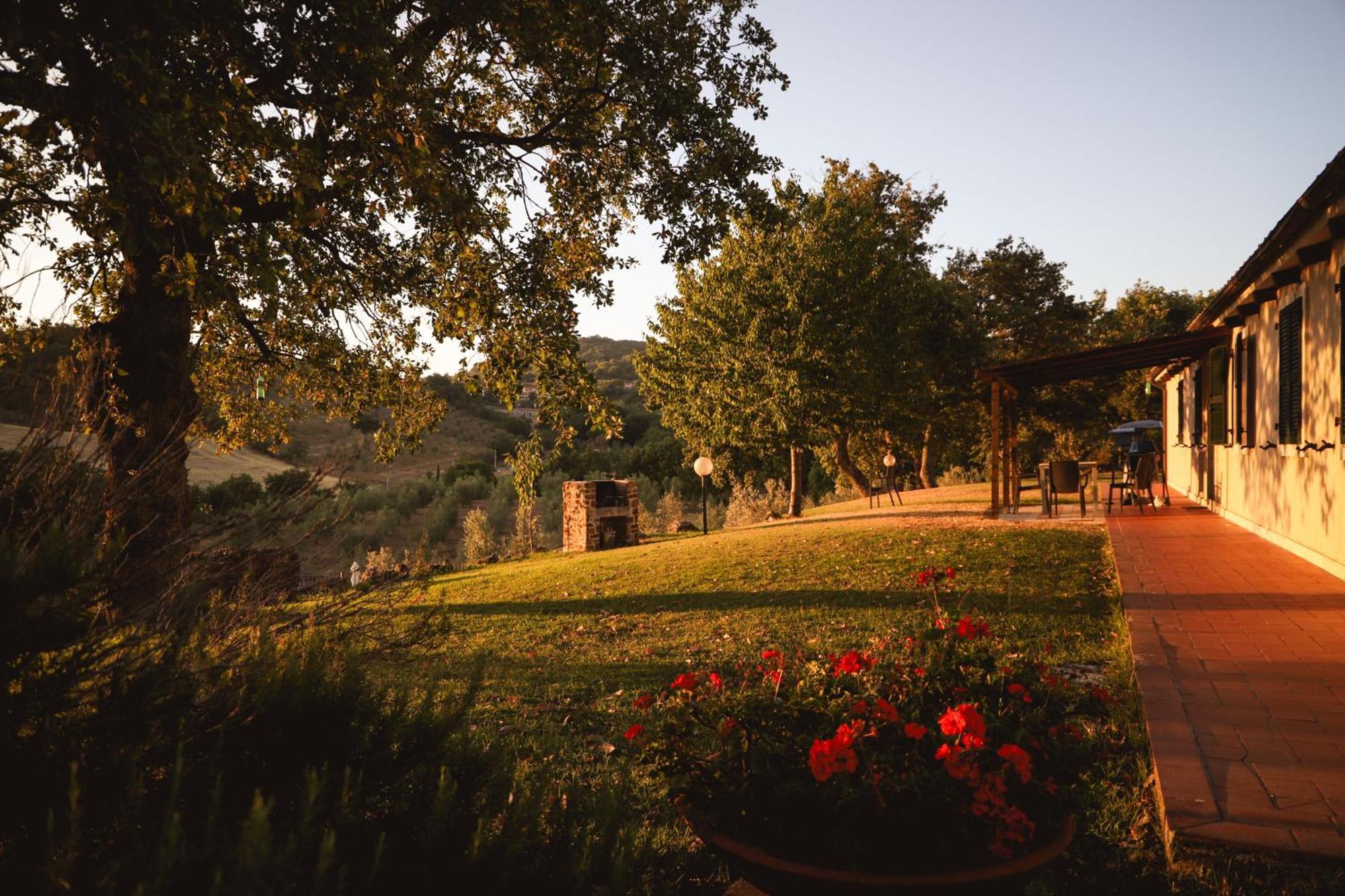 Pensjonat Country House Poggio Aione Catabbio Zewnętrze zdjęcie